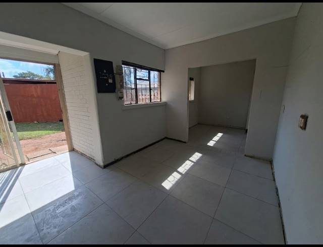 3 BEDROOM HOUSE FOR SALE IN VANDERBIJLPARK CW 1